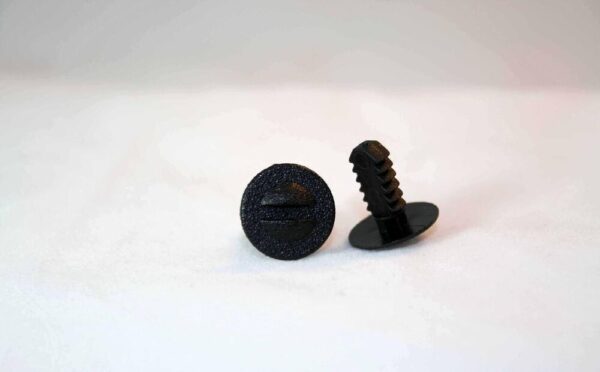 BMW E30 Original Dashboard Screw 51451916579 - Image 4
