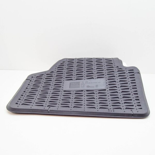 BMW X1 E84 floor mat set rear 2336795 51472336795 new - Image 5