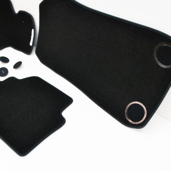 BMW 3 Coupe E92 Floor Mat Set 51477316595 7316595 NEW ORIGINAL - Image 4