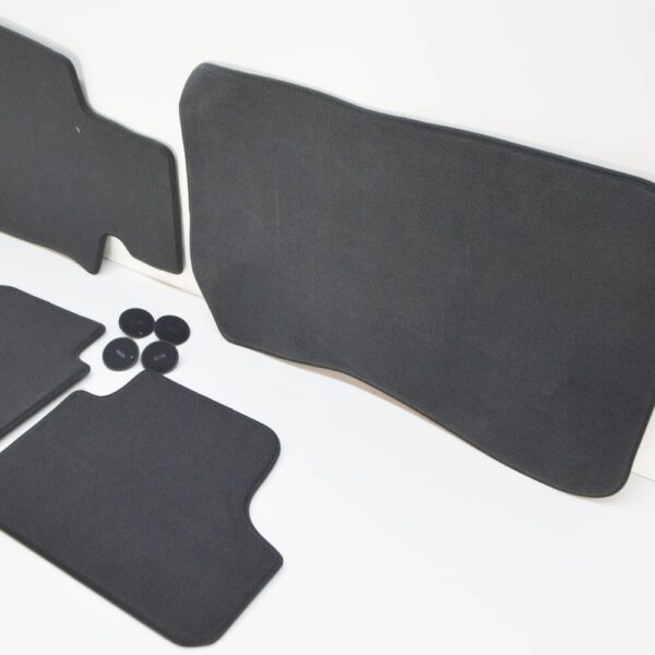 BMW 3 Convertible E93-Foot Matts Set 51477316613 7316613 New - Image 4