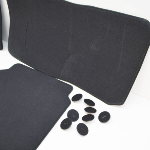 BMW 7 F01, F02 Floor Mat Set 51479165189 9165189 NEW ORIGINAL - Image 4