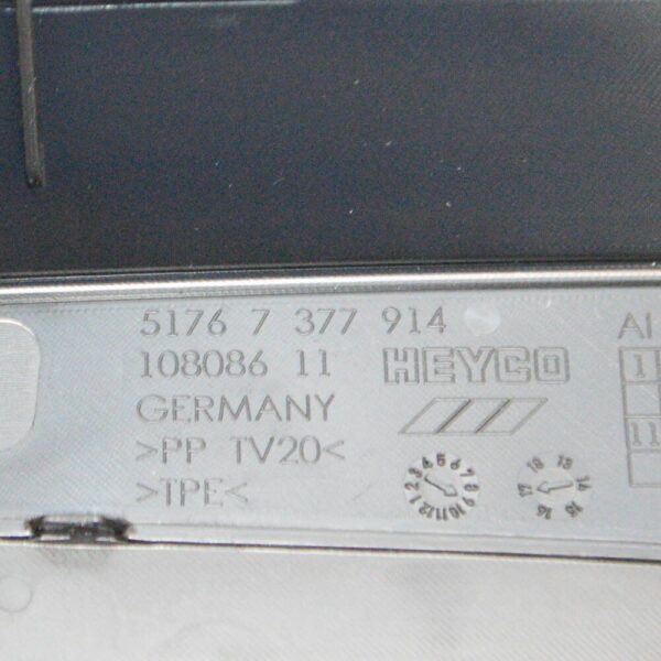 BMW 3 GT F34 fenders front right gasket strip 51767377914 7377914 original