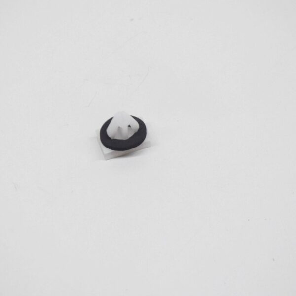 NEU ORIGINAL OEM 5270438 W716352-S300 NEW FORD KUGA C520 MK2 SHAPES RETAINER CLIP SCREW 5270438 W716352-S300 ORIGINAL