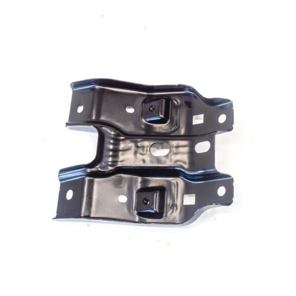 VW PASSAT front center support for lock carriers B8 561805567B mint condition - Image 4