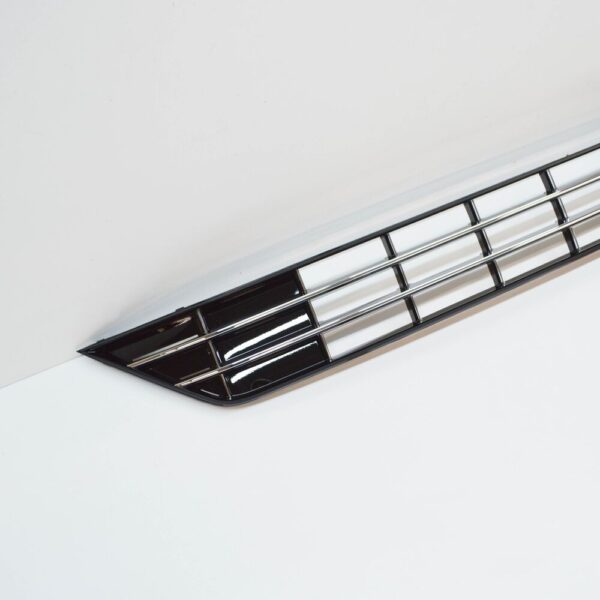 NEW VW PASSAT B8 FRONT BUMPER LOWER AIR GUIDE GRILLE 561853671FFOD ORIGINAL - Image 3