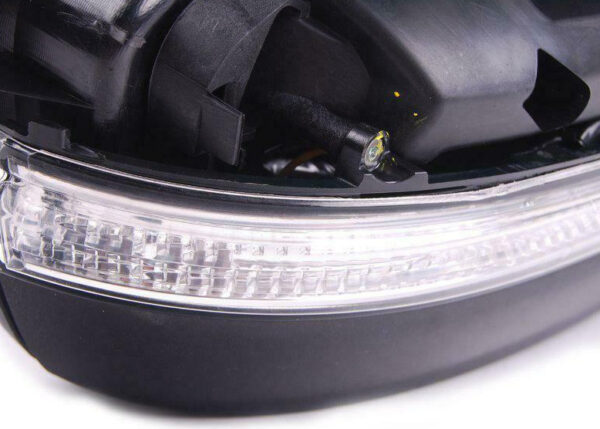 NEW VOLKSWAGEN PASSAT B8 FRONT RIGHT DOOR MIRROR HOUSING 561857508S9B9 ORIGINAL - Image 3