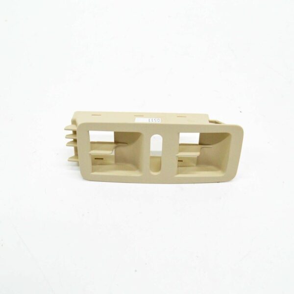 NEW VOLKSWAGEN PASSAT B7 VARIANT WINDOW SWITCH BEZEL BEIGE 561867375H67 OEM