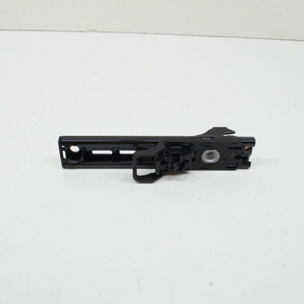 Volkswagen ID.4 E21 Front Seat Belt Height Adjuster 565857819A NEW GENUINE - Image 3
