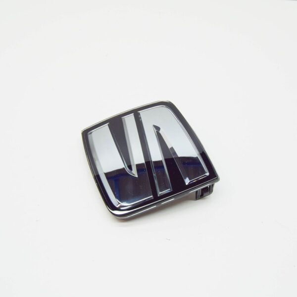 Seat Ateca KH7 Front Grille Emblem 575853679G2ZZ, New Genuine - Image 3