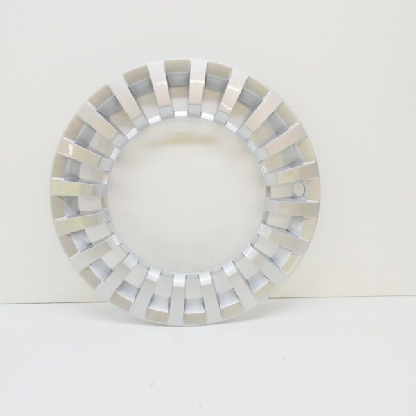 NEW VOLKSWAGEN BEETLE A5 WHEEL TRIM RING 5C0601157B ORIGINAL - Image 3