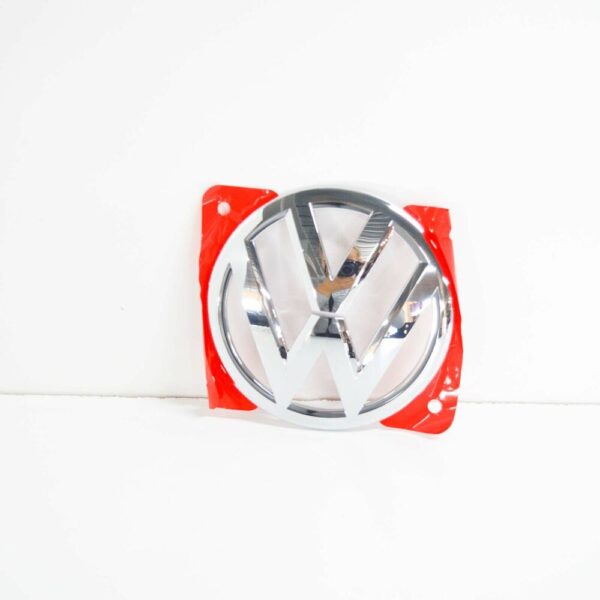 NEW VOLKSWAGEN BEETLE A5 BONNET EMBLEM BADGE 5C5853600A