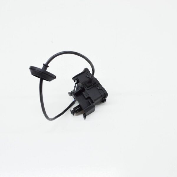 VW GOLF 5G MK7 Rear Right Fuel Tank Cover Lock Actuator 5C6810773K NEW GENUINE