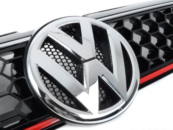 NEW VOLKSWAGEN JETTA A6 MK6 FRONT GLI RADIATOR GRILLE 5C6853651ATCEE ORIGINAL - Image 3