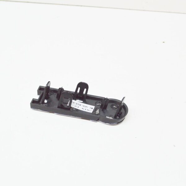 VW JETTA A6 MK6 radiator grille lettering 5C6853679739, original part - Image 5