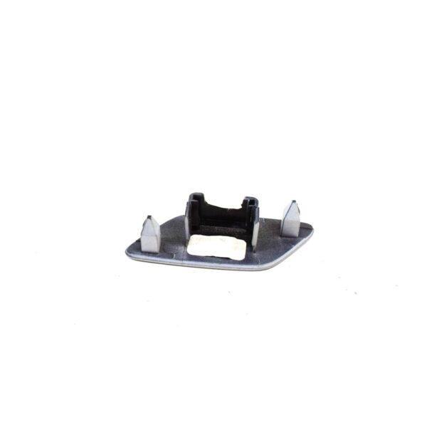 VW JETTA A6 right side headlight washing system cover cap 5C6955110BGRU NEW
