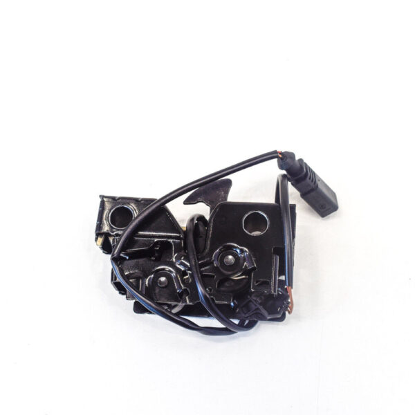 NEW GENUINE OEM 5C7823509B