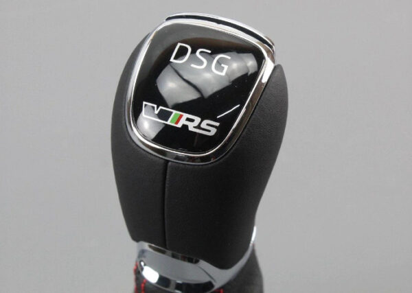 ŠKODA OCTAVIA MK3 5E Shift Button Gator Leather RHD 5E2713123APNDL NEW Original - Image 3