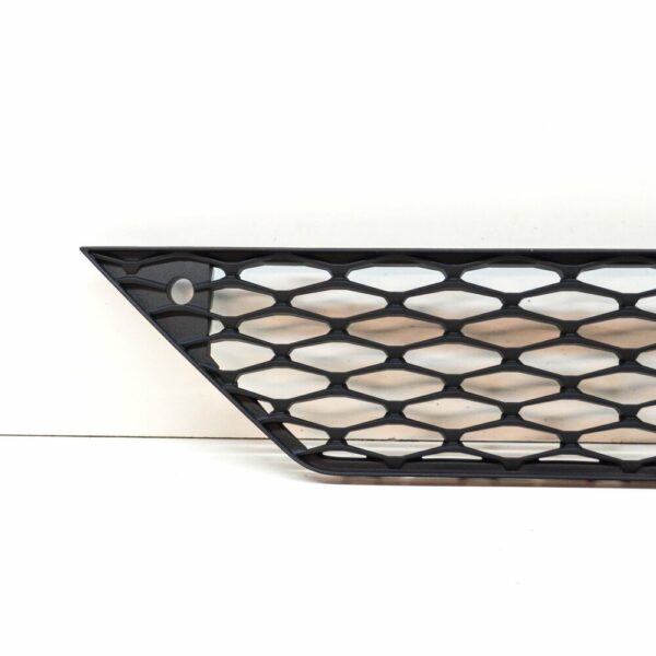New SEAT LEON 5F Front Bumper Centre Lower Grill 5F0853667M9B9 Genuine
