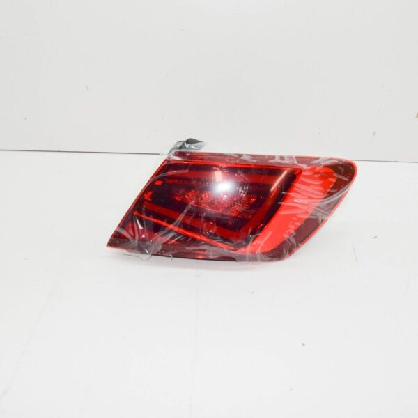 Seat Leon 5F Rear Right Side LED Tail Light 5F0945208F NEW GENUINE - Image 3