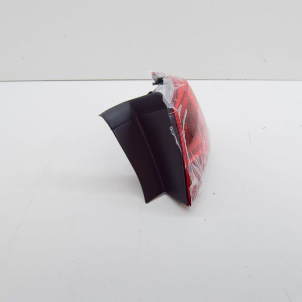 Seat Leon 5F Rear Right Side LED Tail Light 5F0945208F NEW GENUINE