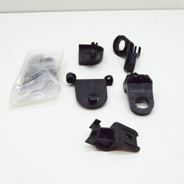 Seat Leon 5F Repair Kit Fastener Headlight Right 5F0998226 OEM - Image 3