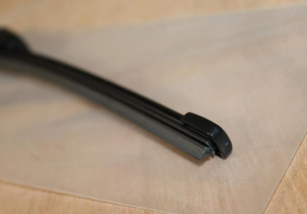 NEW LEON SEAT 5F REAR AERO WIPER BLADE 5F9955427A ORIGINAL - Image 3