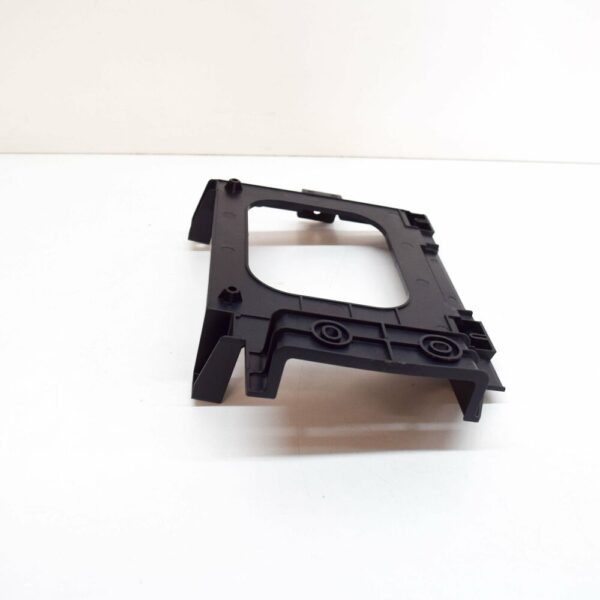 NEW VOLKSWAGEN GOLF MK7 RADIO AMPLIFIER BRACKET 5G0035933