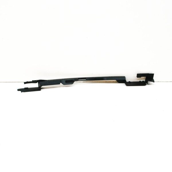 VW TIGUAN AD Allspace front Lefr radiator seal strip 5G0121331N NEW ORIGINAL - Image 3