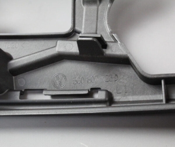 NEW VW GOLF VII VARIANT BA5, BV5 FRONT LEFT BUMPER BRACKET 5G0807723D ORIGINAL - Image 3