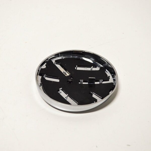 Volkswagen Golf MK7 trunk lid emblem 5G0853617A new original 2015 - Image 4