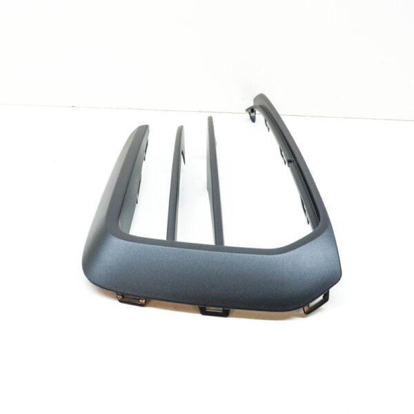 VW Golf MK7 air guide grille front right for bumper 5G0853666P9B9part - Image 4
