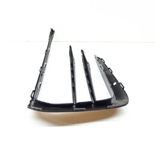 VW Golf MK7 air guide grille front right for bumper 5G0853666P9B9part - Image 5