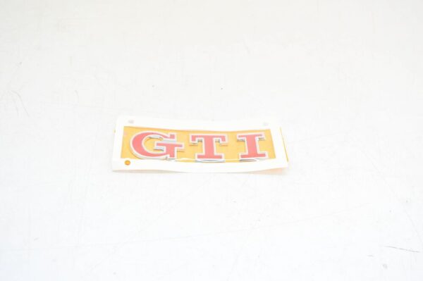 NEW VOLKSWAGEN GOLF MK7 5G BOOT LID GTI BADGE LOGO 5G0853675 ACJZQ ORIGINAL - Image 4
