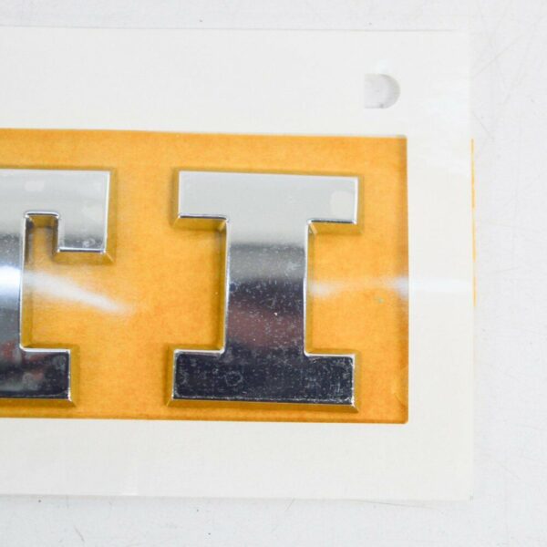 NEW VOLKSWAGEN GOLF MK7 BOOT LID GTI EMBLEM 5G0853675Q2ZZ - Image 5