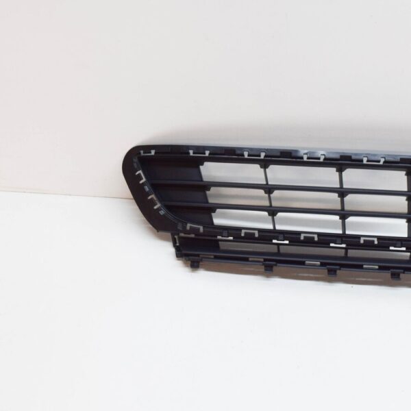 VW GOLF MK7 front bumper center ventilation grille 5G08536779B9 NEW - Image 5