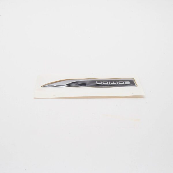 VW GOLF VII 5G MK7 RIGHT FENDER LOGO EMBLEM 5G0853688AADPJ NEW GENUINE - Image 5