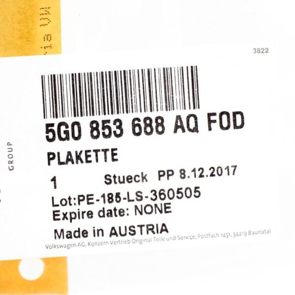 Volkswagen Golf Mk7 Left Fender Badge R-Line 5G0853688AQ F0D NEW - Image 4