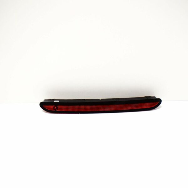NEW VOLKSWAGEN GOLF MK6 ADDITIONAL BRAKE LIGHT 5G0945087B - Image 4
