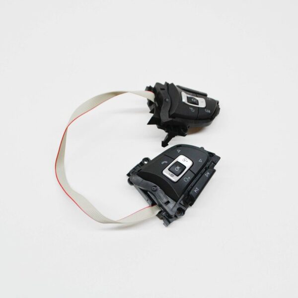 NEW VOLKSWAGEN PASSAT B8 3G STEERING WHEEL SWITCHES 5G0959442KICX ORIGINAL - Image 3