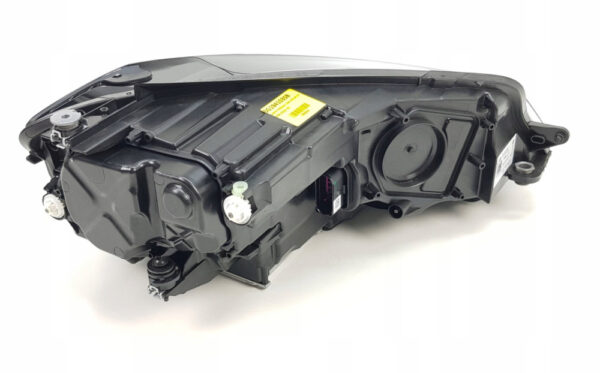 NEW GENUINE OEM 5G1941773B