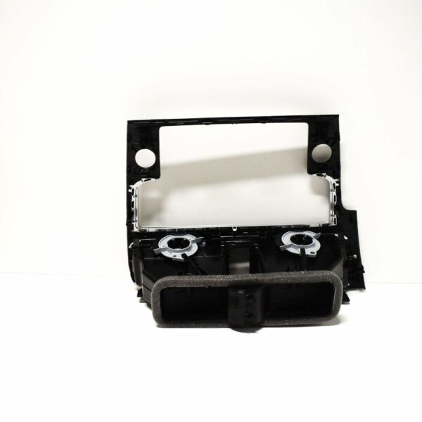 NEW VOLKSWAGEN GOLF MK7 CENTRE FRESH AIR VENT RHD 5G2819728AHCYB ORIGINAL - Image 4