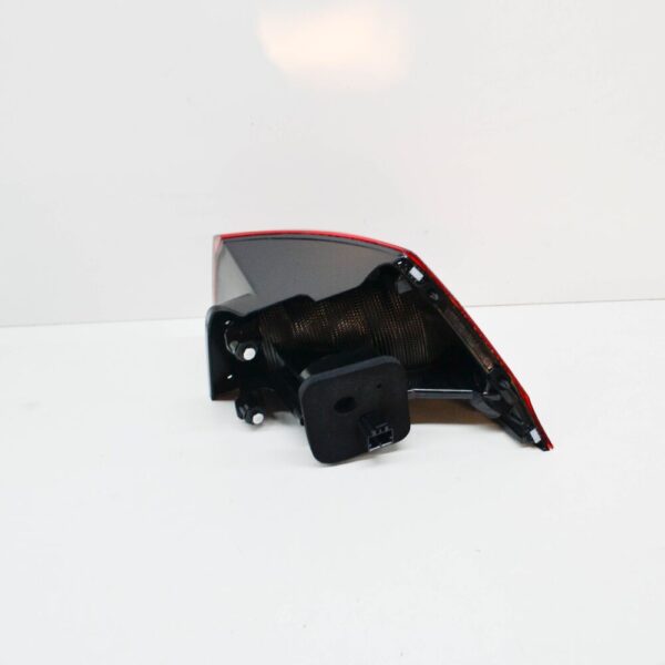 VW GOLF MK7 Variant Rear Left Outer Taillight 5G9945095E NEW GENUINE - Image 4