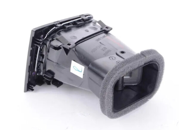 NEW VW GOLF VARIANT 4MOTION AU1 VENT SATIN BLACK/ BRUSHED 5GM819703ADMD ORIGINAL - Image 3