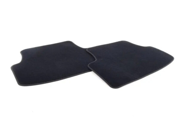 NEW VOLKSWAGEN GOLF 5G MK7 FLOOR MAT SET LHD 5GM863011AEUN ORIGINAL - Image 3