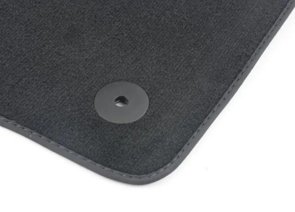 NEW GENUINE OEM 5GM863011AEUN