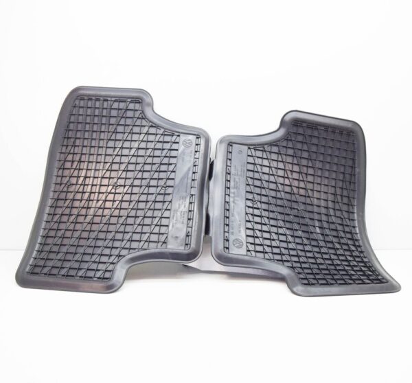 VW Golf VIII CD1 set rubber floor mats rear 5H006151282V NEW - Image 4