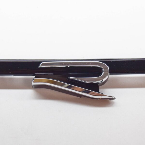 VW GOLF CD MK8 RADIATOR GRILLE EMBLEM 5H0853679QFOD NEW GENUINE - Image 5