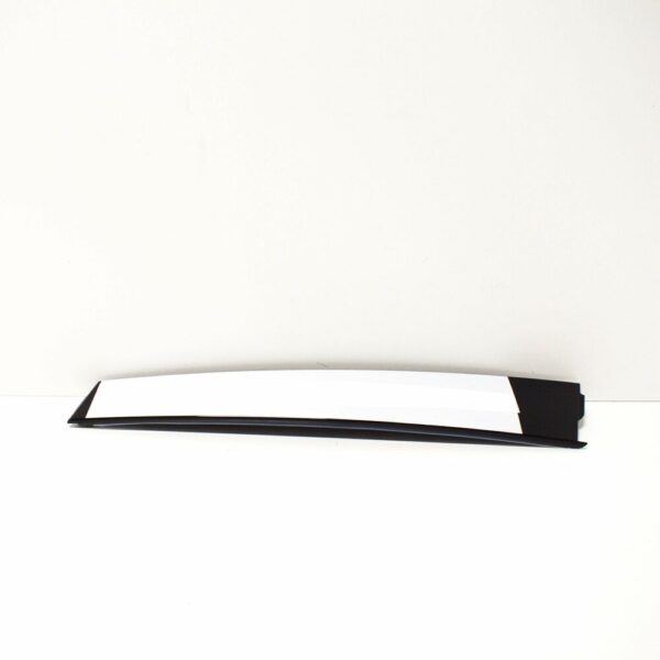 NEW VOLKSWAGEN GOLF MK6 RIGHT SIDE EXTERIOR B-PILLAR TRIM 5K4837902A041 - Image 3