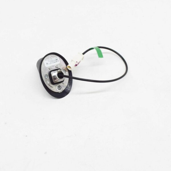 NEW VOLKSWAGEN UP AERIAL BASE 5L0035501 - Image 4
