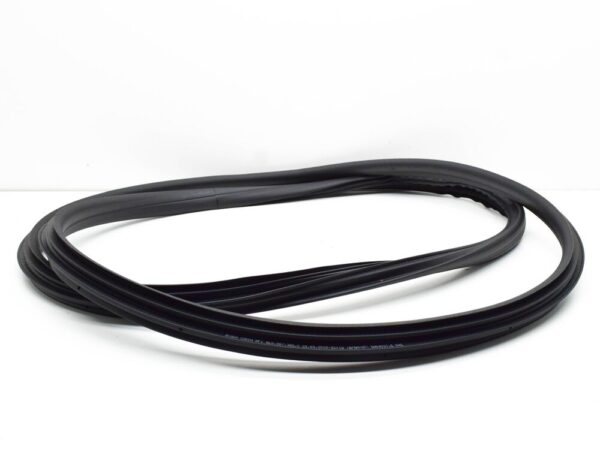SKODA YETI 5L FRONT DOOR SEAL RUBBER INNER 5L0867365C9B9 NEW GENUINE - Image 5